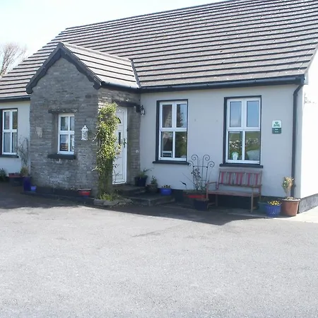 Vendégház Toomullin House