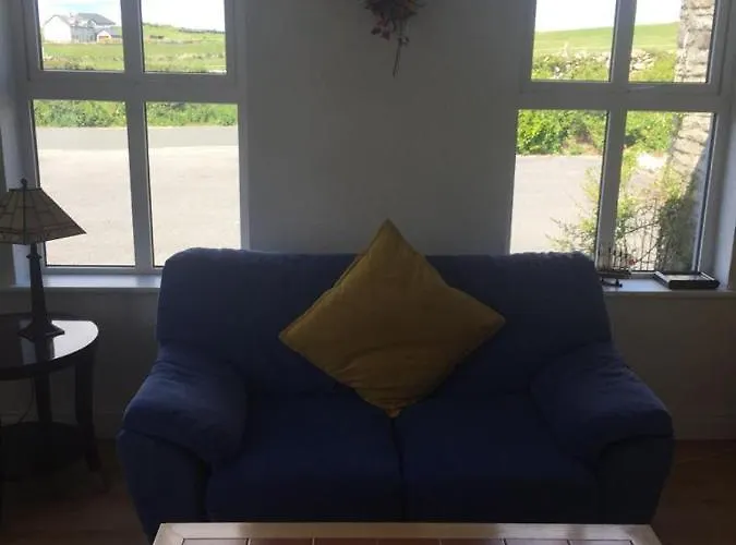 Toomullin House Guest house 3*