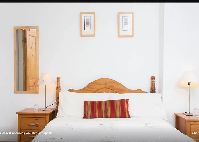 Toomullin House 3*